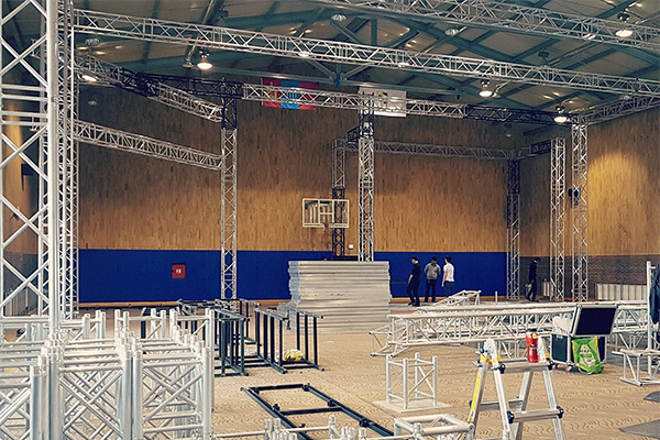 Small-scale indoor stage system in Liya Mongolia Design Requirements